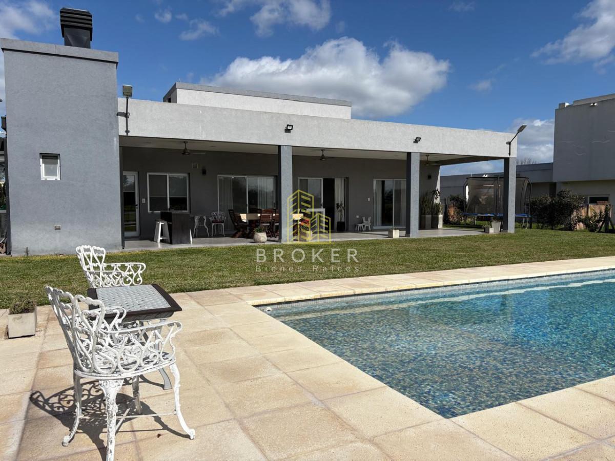 Foto de Venta Casa Haras Santa María, imagen 2