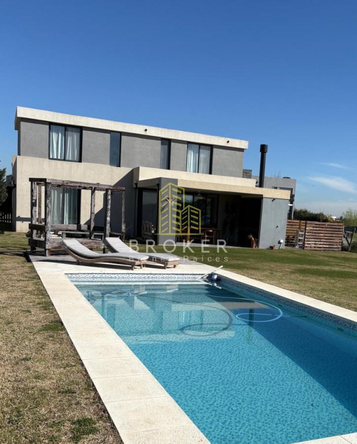 Foto de Venta Casa Haras en San Sebastián, imagen 1