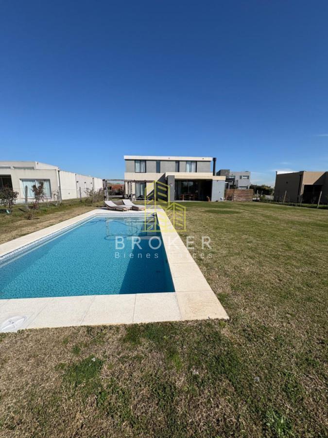 Foto de Venta Casa Haras en San Sebastián, imagen 2