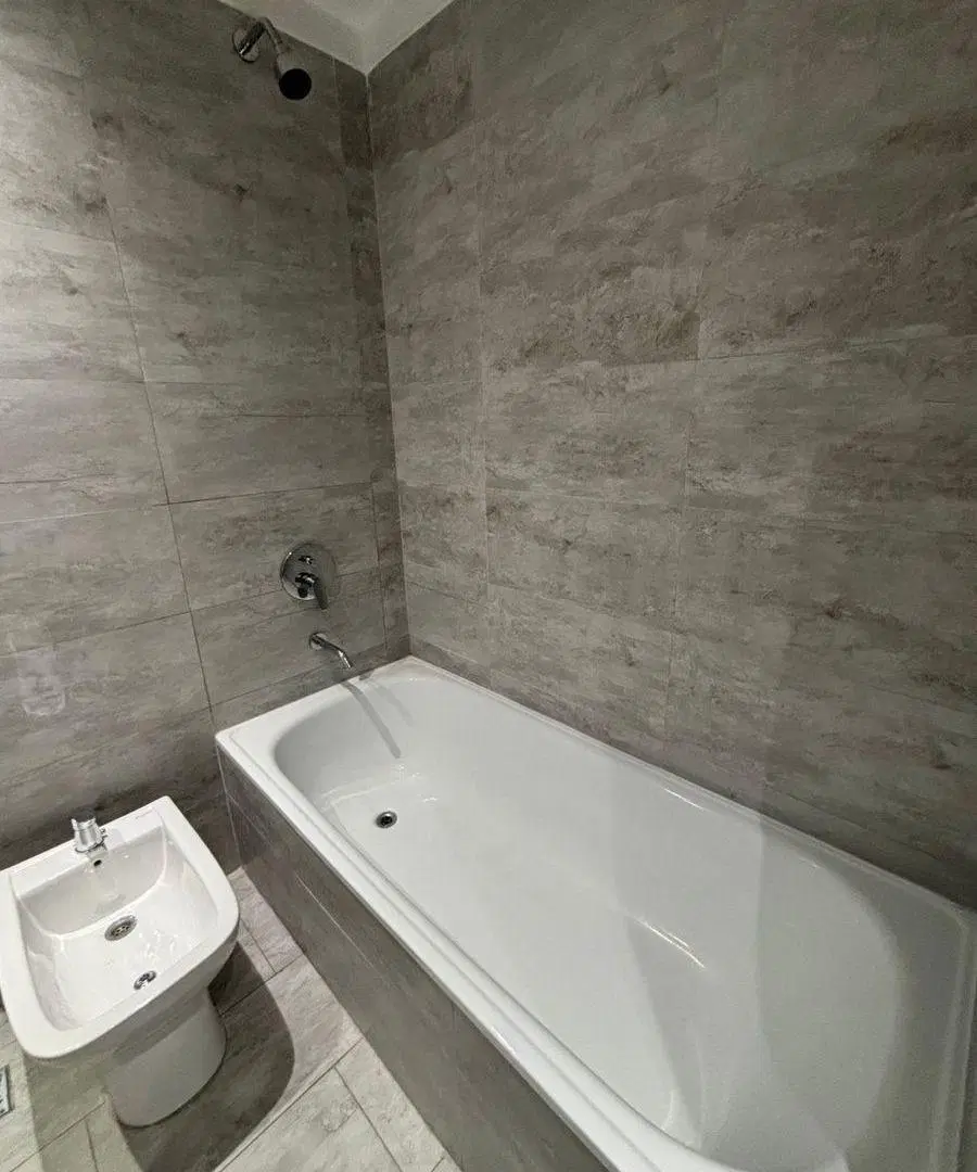 Alquiler Departamento de 1 ambiente con balcón y amenities, un country a metros del subte 3
