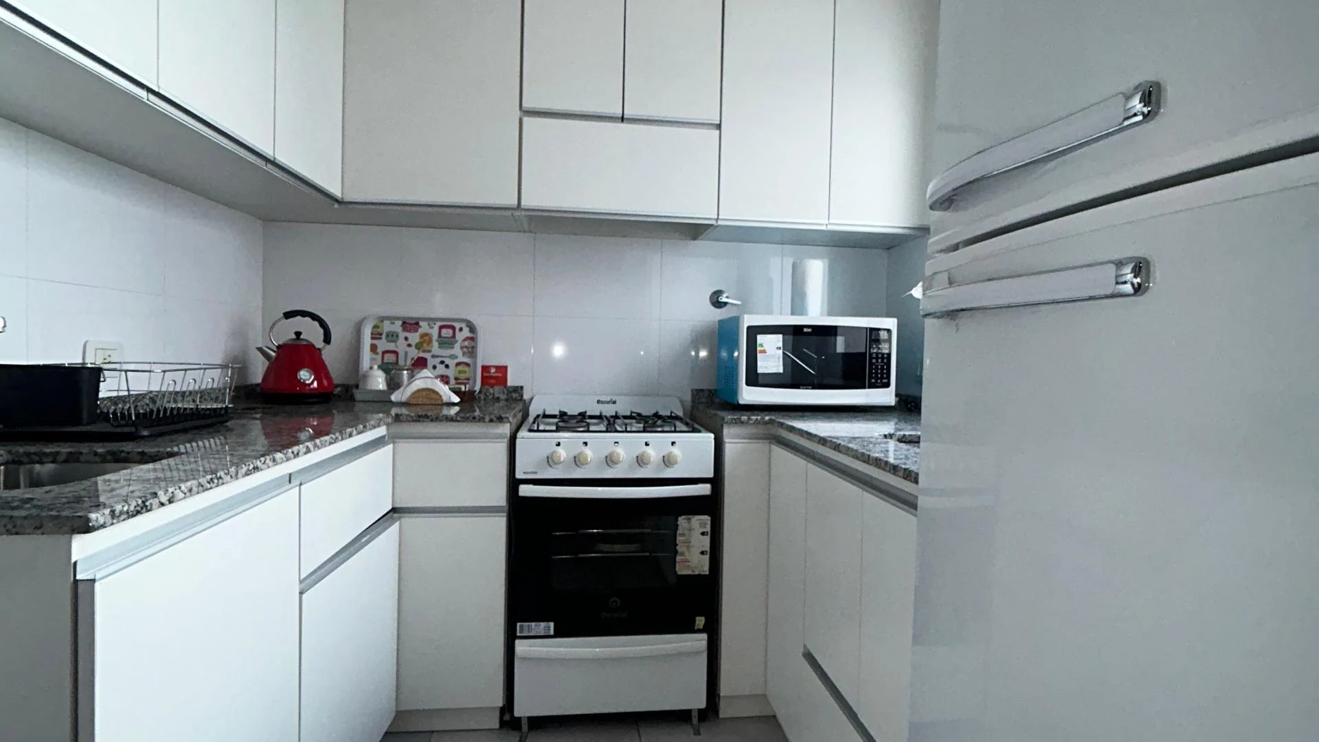 Foto de LOCAL COMERCIAL EN PLENO RADIO CENTRICO DE GUTIERREZ., imagen 4