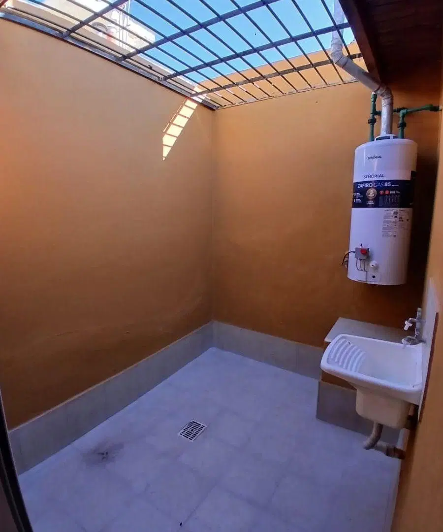 Departamento de 2 dormitorios en Barrio Ferroviario, Luzuriaga, Maipú 2