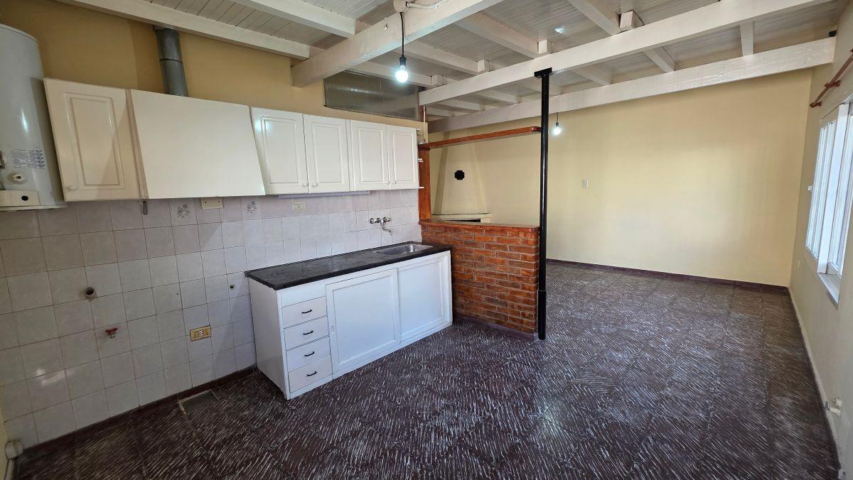 Foto de Alquiler de Departamento 2 Dormitorios en Maipú, imagen 3