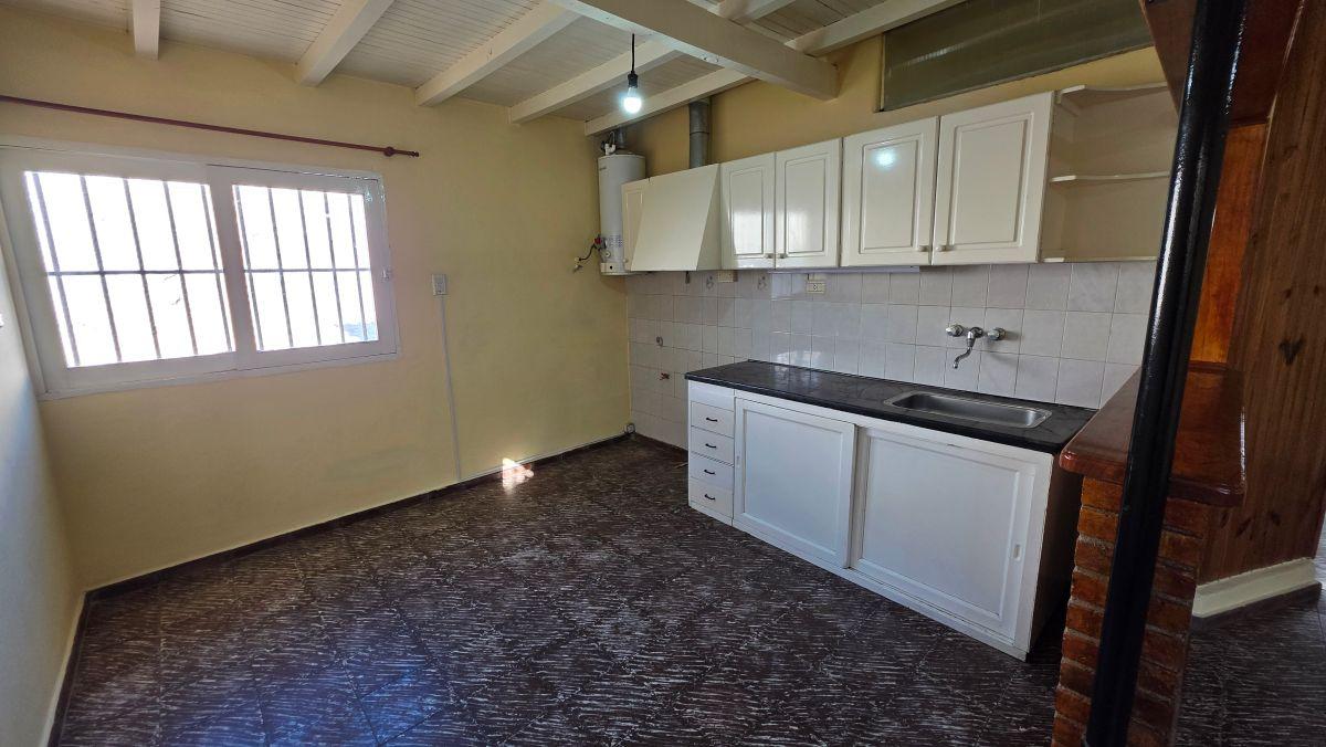 Foto de Alquiler de Departamento 2 Dormitorios en Maipú, imagen 5