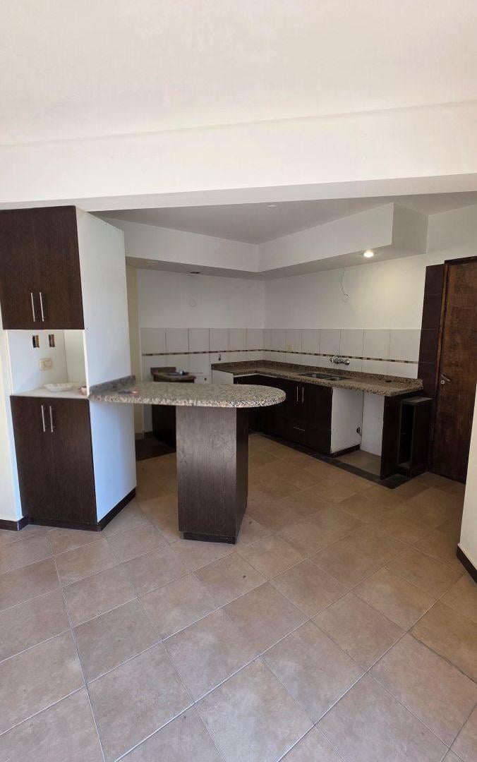 Foto de Casa esquina en Alquiler en B° Viejo Tonel 2 de Maipú, imagen 5