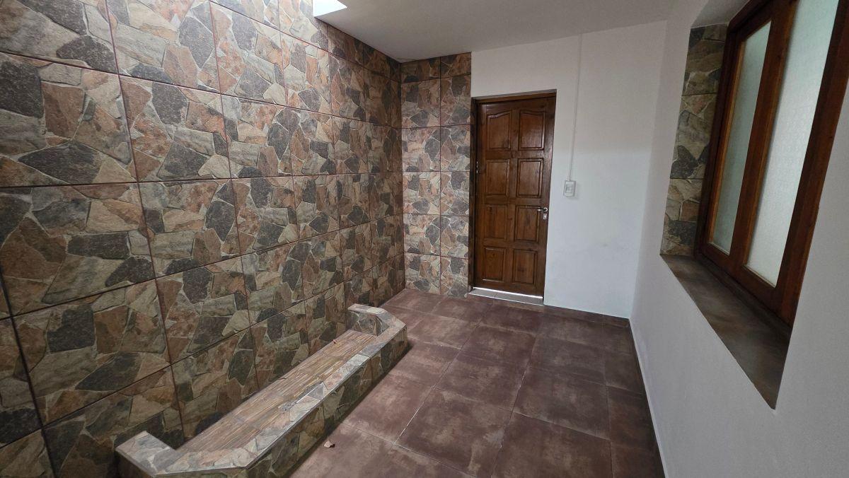 Foto de Alquiler Departamento 2 Dormitorios en Maipú, imagen 2