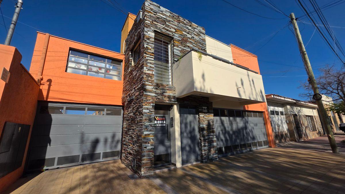 Foto de Alquiler Departamento Dúplex 2 dormitorios con cochera — Complejo, imagen 2