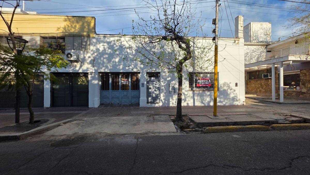 Foto de Excelente Propiedad Comercial en Alquiler en Pleno Centro de Maipú, imagen 1