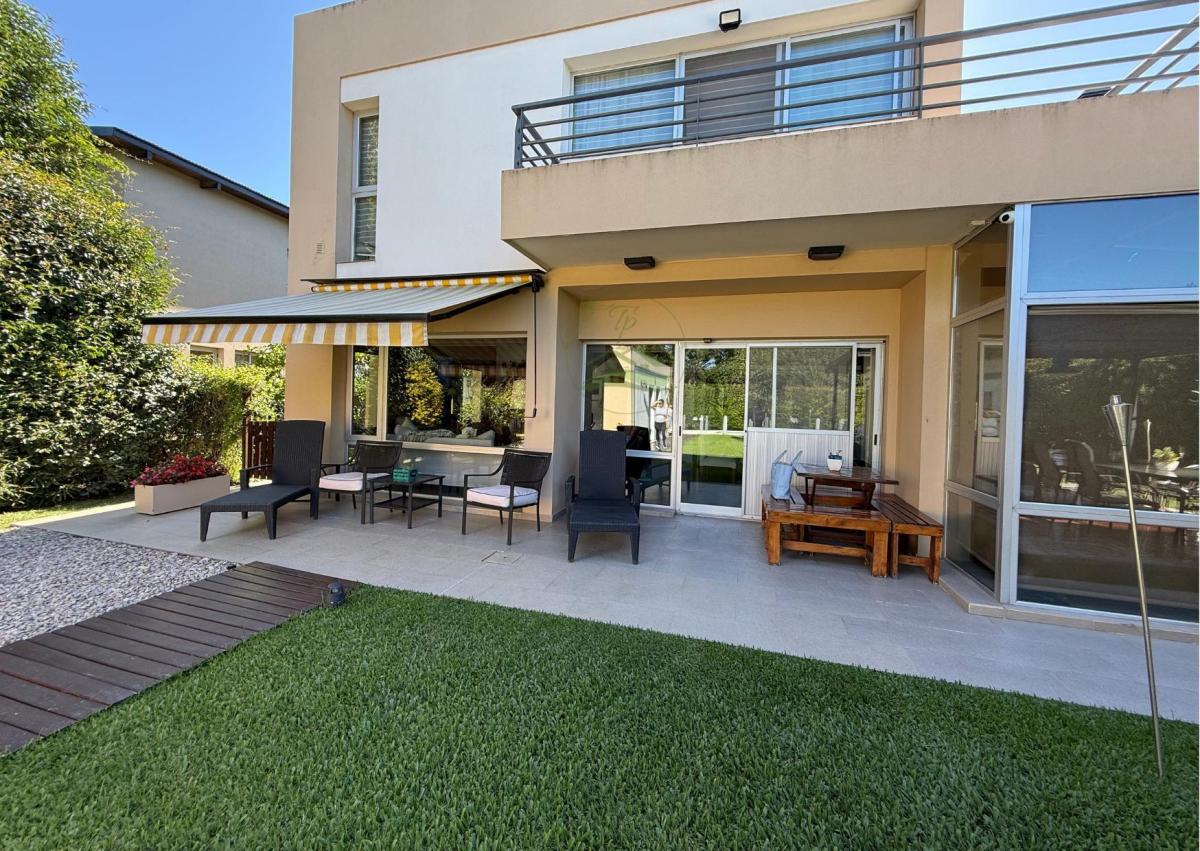 Casa en Venta en Las Acacias de Hudson 5