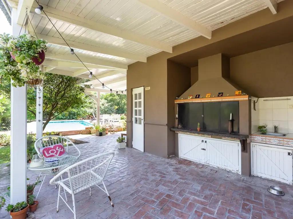 Casa en Venta en Club de Campo Abril 4