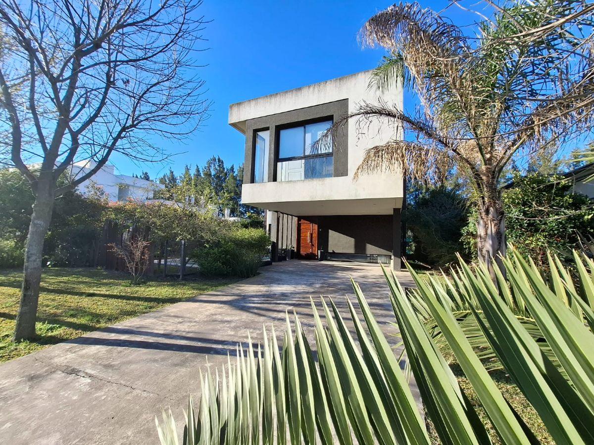 Casa en venta en Las Acacias de Hudson
