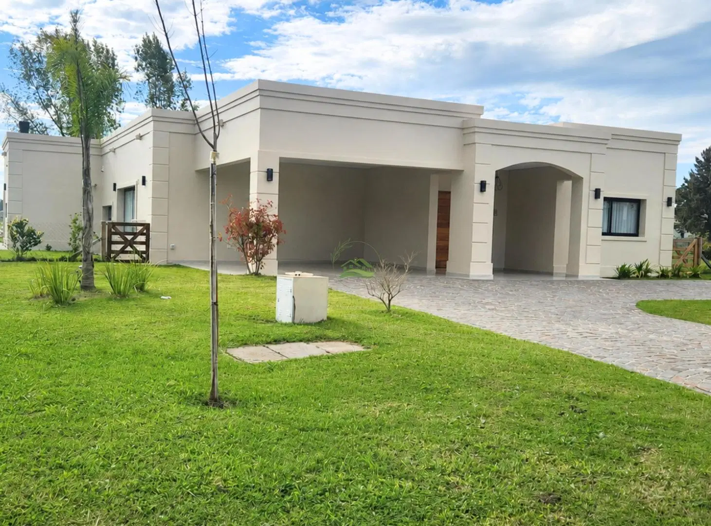 Casa en venta en Area 60 - La Victoria 1