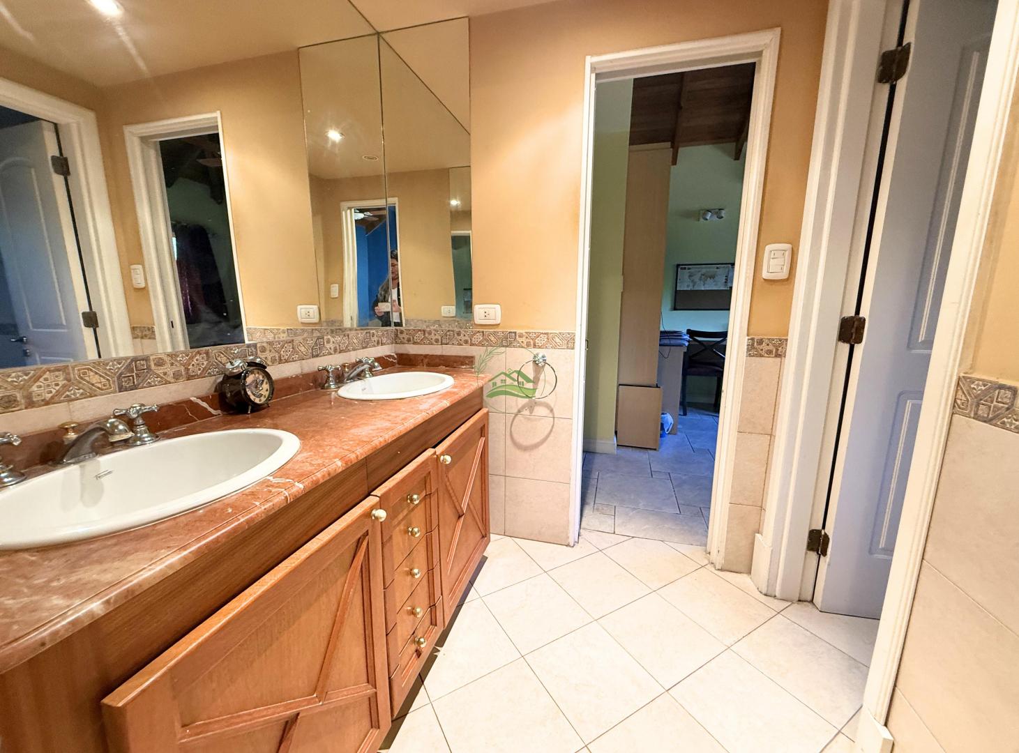 Foto de CASA EN VENTA O ALQUILER ENABRIL CLUB DE CAMPO, imagen 1