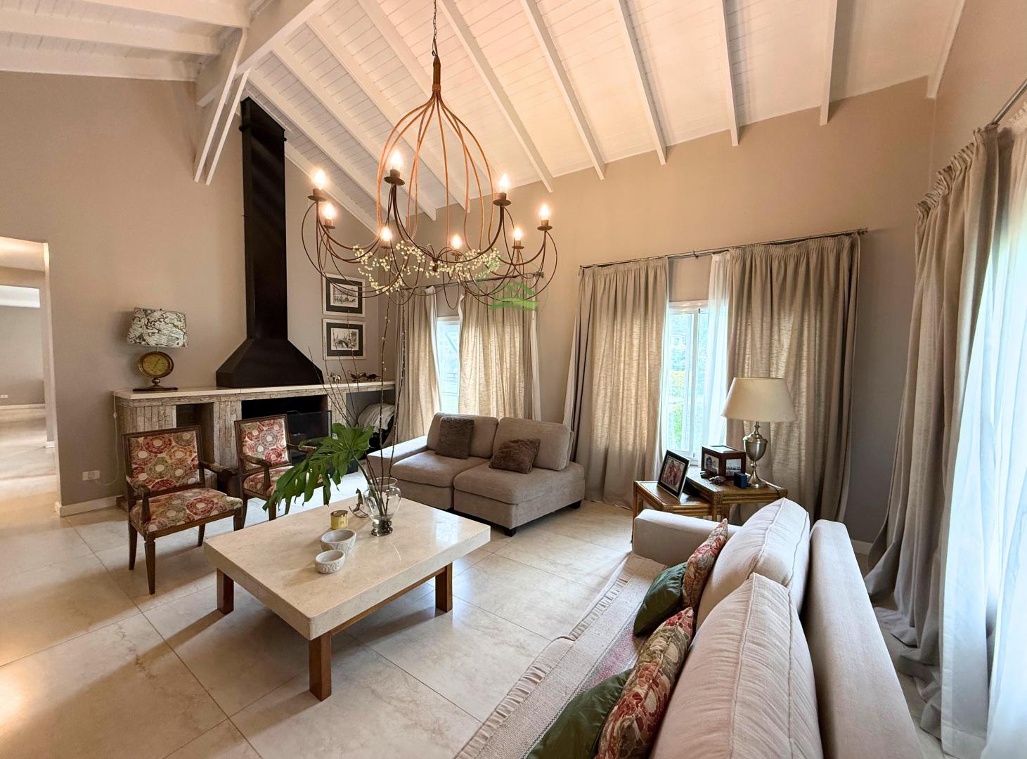 Foto de CASA EN VENTA EN EL CARMENCITO, imagen 2