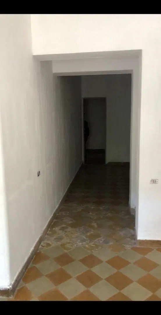 Se Alquila LOCAL/DEPOSITO LA TABLADA 137 CENTRO 1