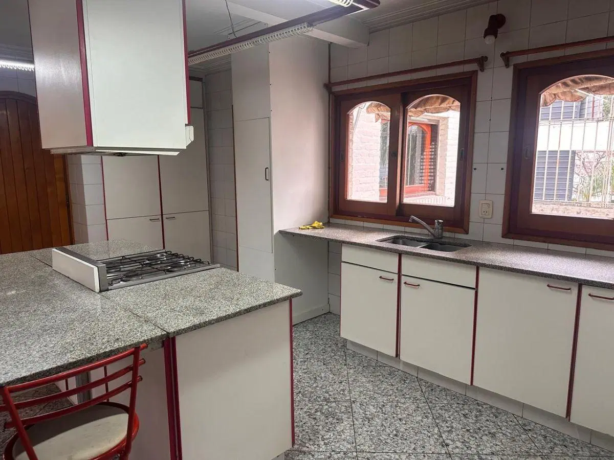 HERMOSA CASA EN ALTOS DE VILLA CABRERA 3