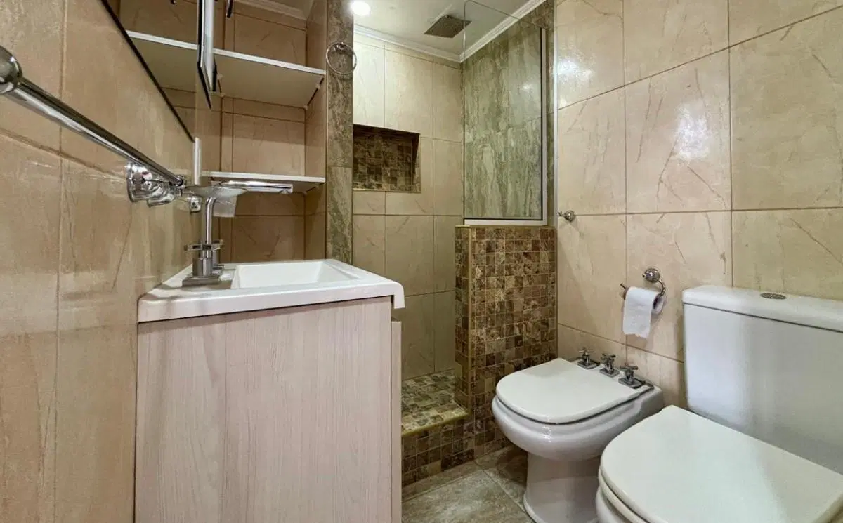 Departamento en Venta con terraza super amplio en santa teresita 3