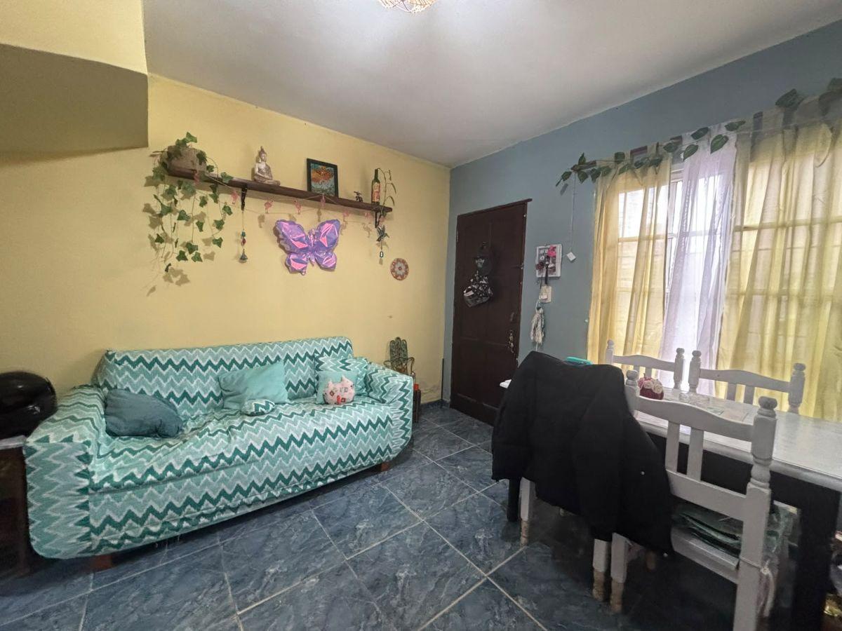 Foto de Triplex con cochera en Venta Mar del Tuyu, imagen 3