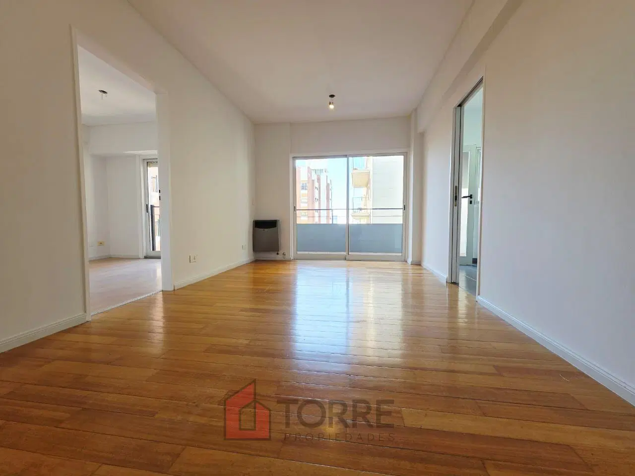 Impecable departamento de 2 ambientes en alquiler en edificio con amenities y seguridad por Totem 2