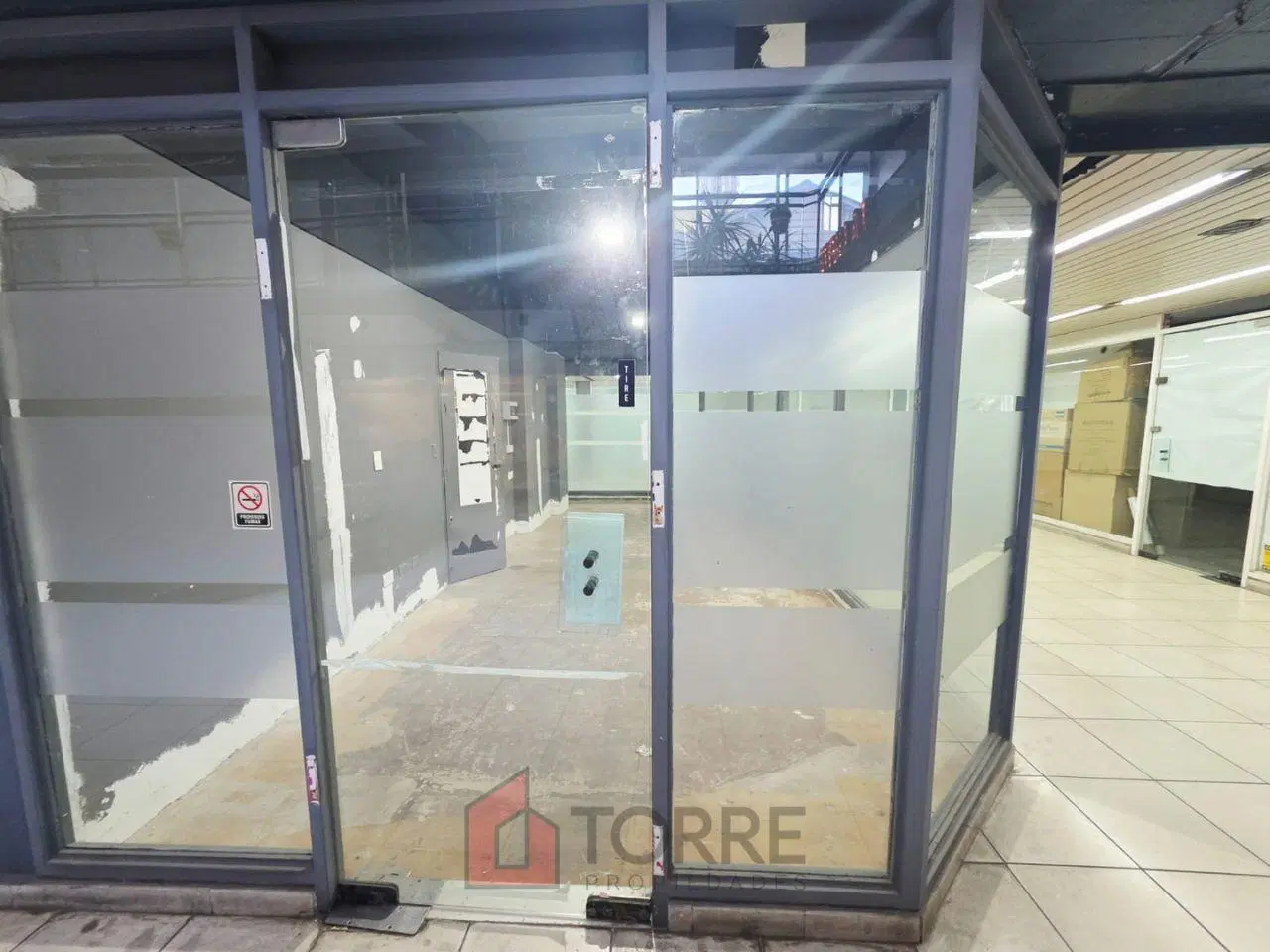 LOCAL/OFICINA EN ALQUILER EN LA MEJOR ZONA COMERCIAL DE MARTÍNEZ, SAN ISIDRO 4