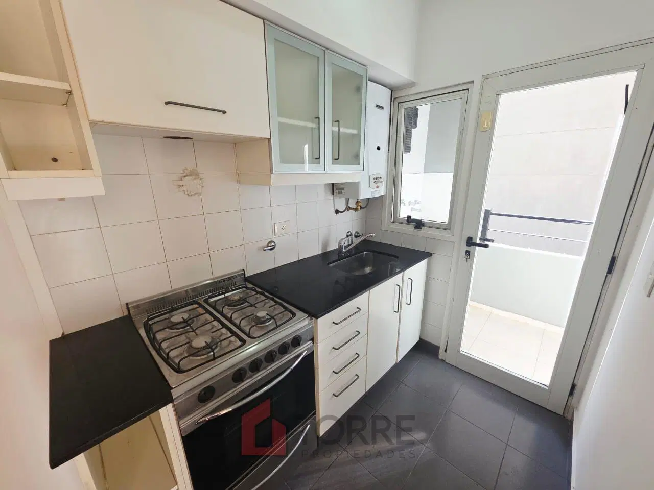 Impecable departamento de 2 ambientes en alquiler en edificio con amenities y seguridad por Totem 4
