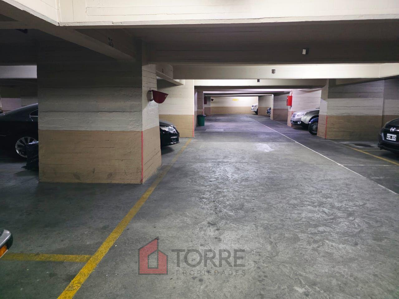 Foto de Alquiler cochera fija y cubierta en pleno centro de Martínez, imagen 2
