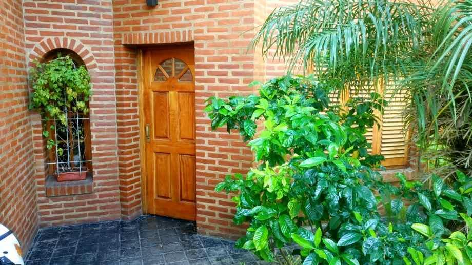 Chalet en venta de 4 Ambientes Gerli Avellaneda