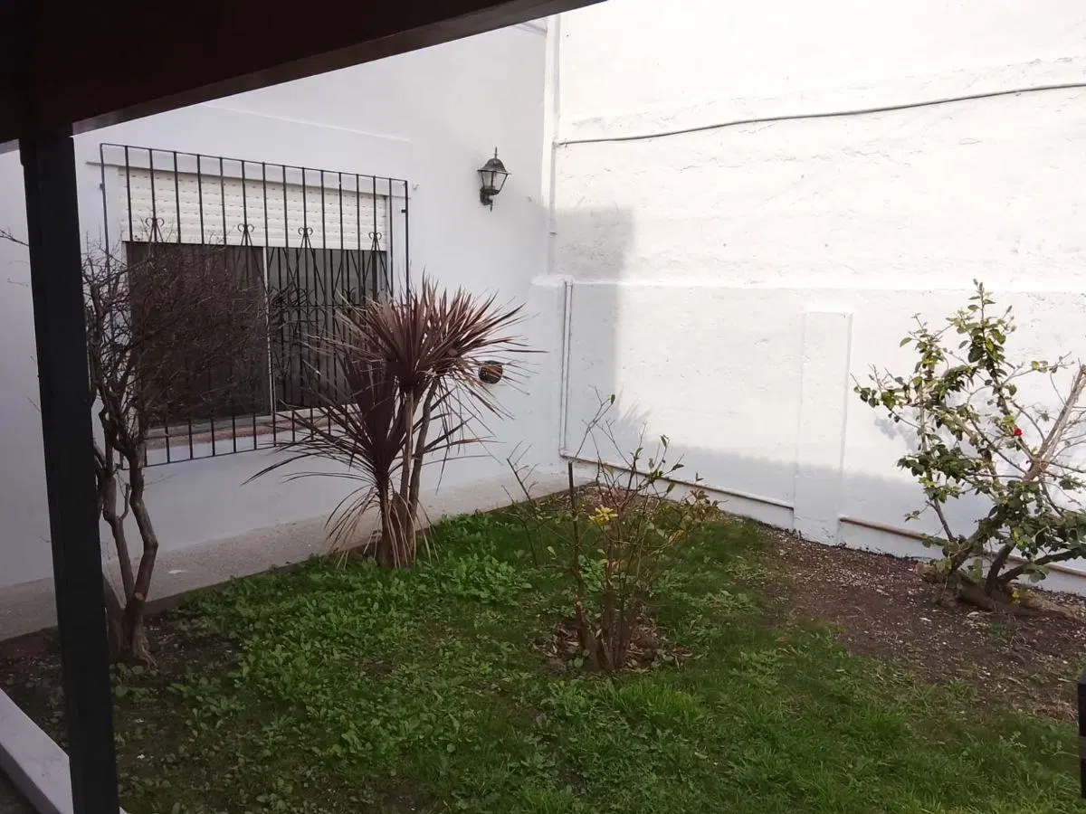CASA CON GARAGE 3