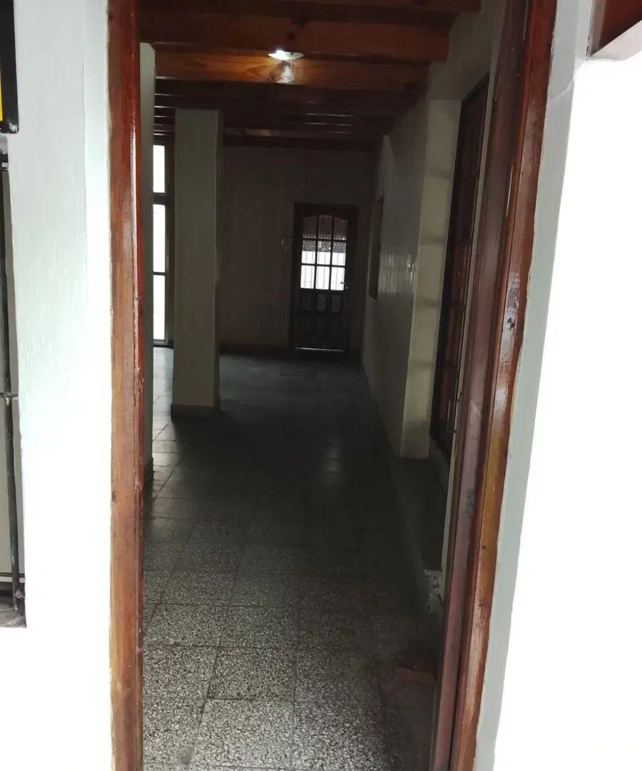 CASA CON GARAGE 4