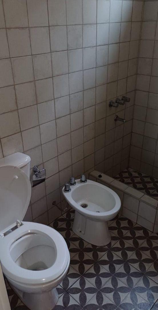 Foto de PH de 36 m² con 1 dormitorio en alquiler en Gerli, imagen 4