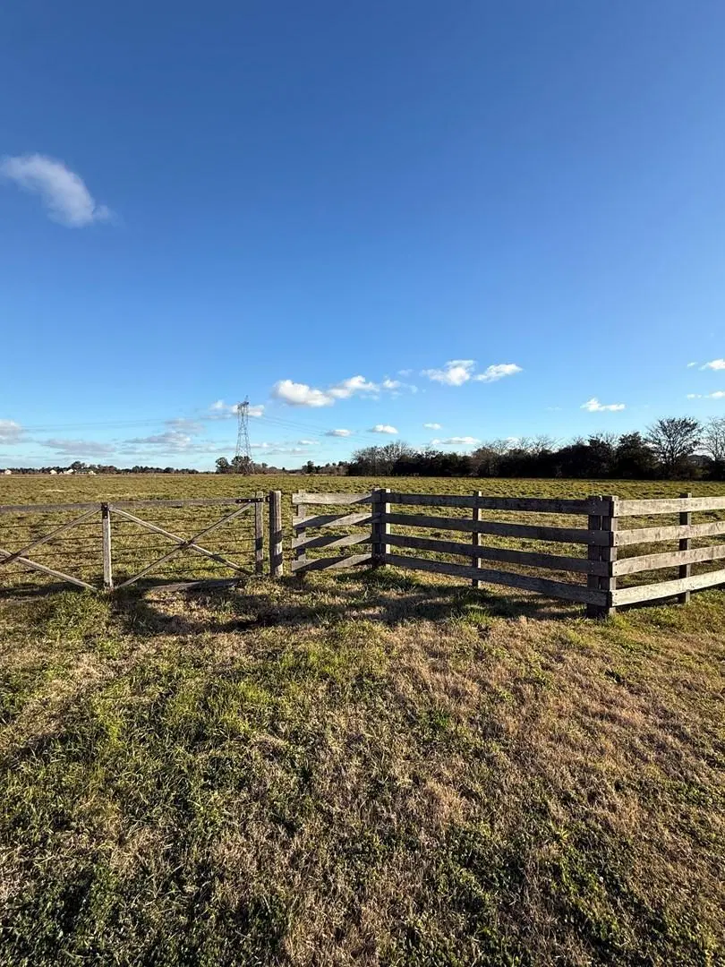 Terreno Emp. Rural  en Venta en Zárate, G.B.A. Zona Norte, Argentina 2