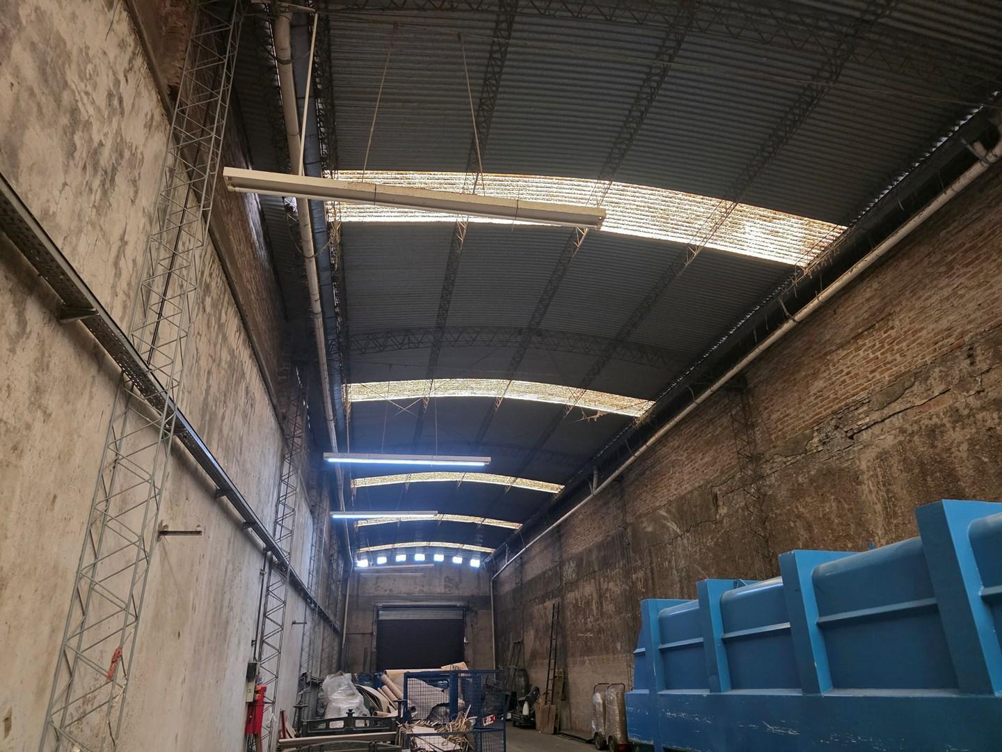 Foto de Depósito Galpón en Venta en Villa Lynch, San Martin, G.B.A. Zona Norte, imagen 2