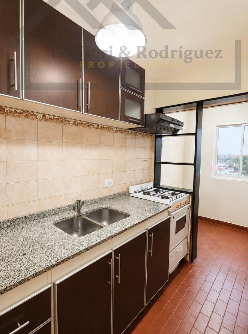 Foto de Departamento 3 Ambientes en Venta con Balcón – Muy Luminoso – El Palomar, imagen 2