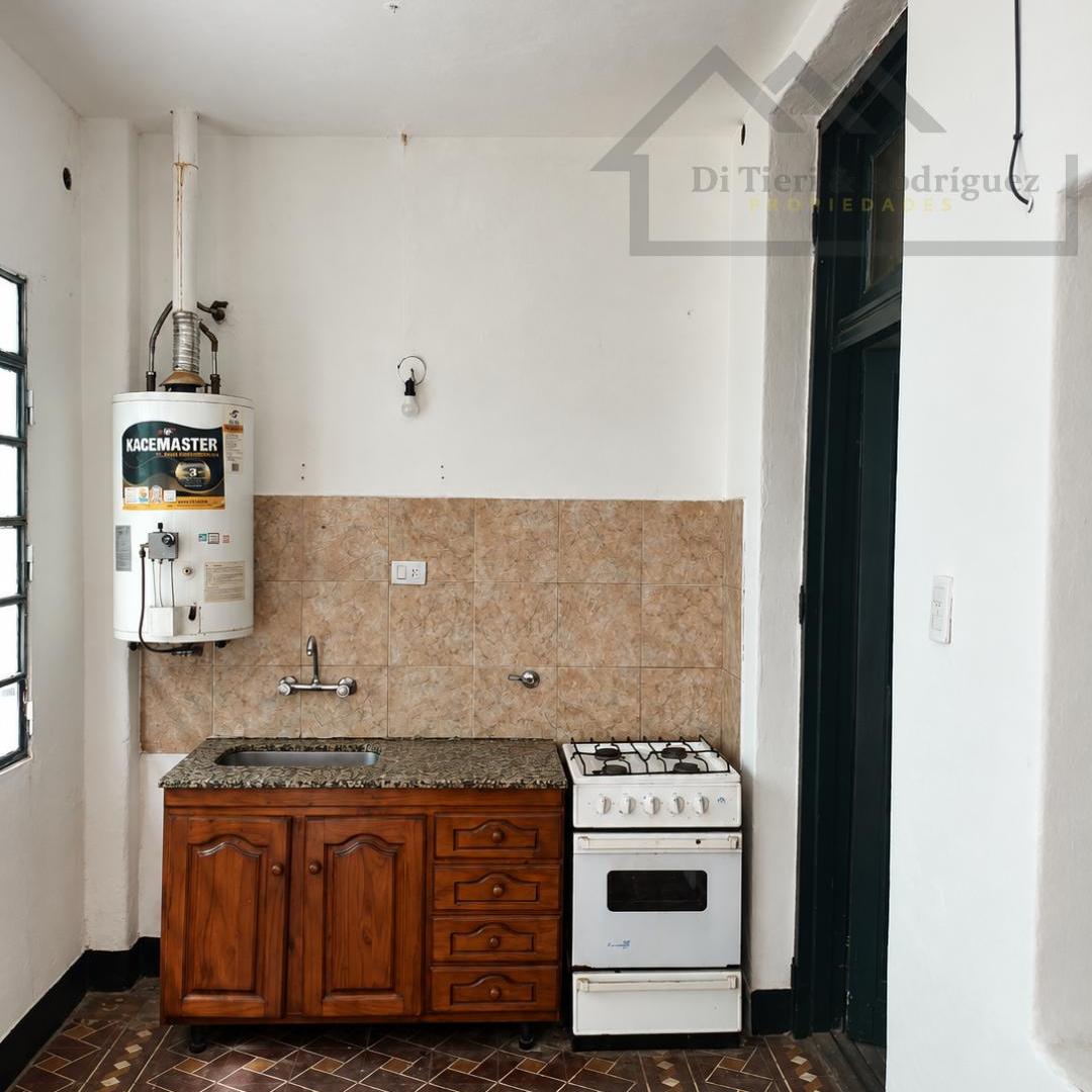 Foto de PH 3 Ambientes en Alquiler – Sin Expensas – San Martín, imagen 2