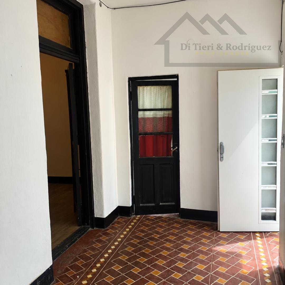 Foto de PH 3 Ambientes en Alquiler – Sin Expensas – San Martín, imagen 1