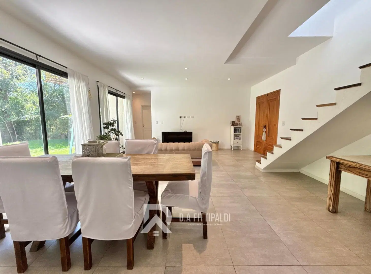 Casa en venta 6 ambientes Barrio Sausalito Pilar Amenities Galeria Parrilla 4