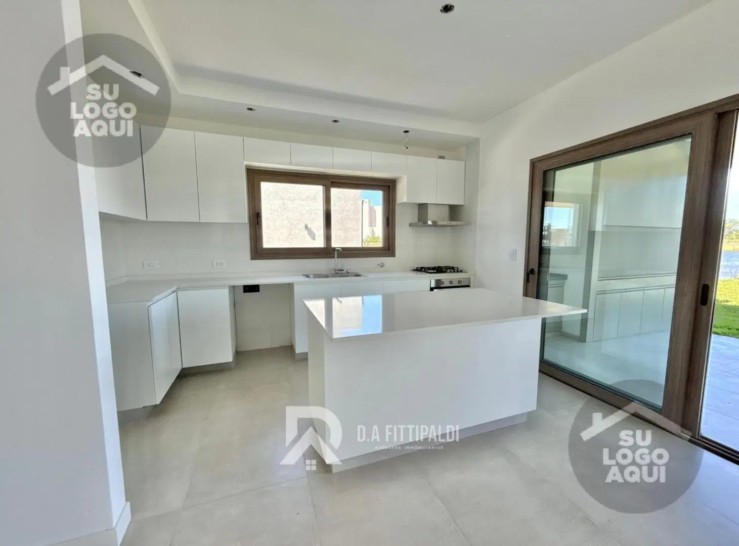 Casa en venta 3 ambientes galeria pileta parrilla barrio Santa Ana Tigre a la Laguna 8