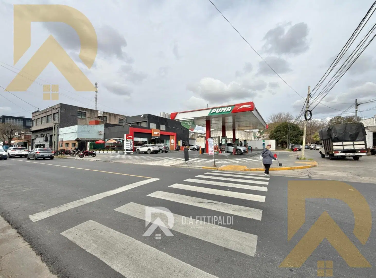 Estación de Servicio Shop lavadero de autos Martinez 2