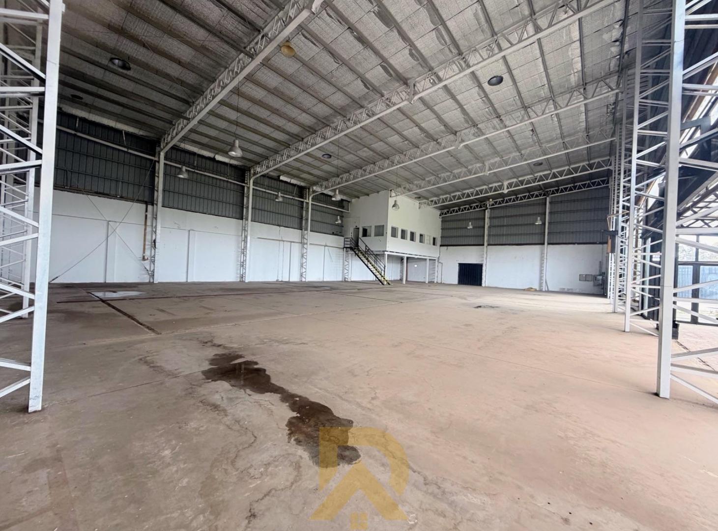 Foto de Local en alquiler 550 m2 sobre colectora Ramal Pilar, imagen 2