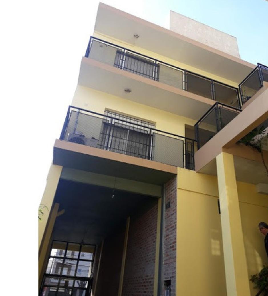 Venta Departamento 3 Ambientes con Cochera 2