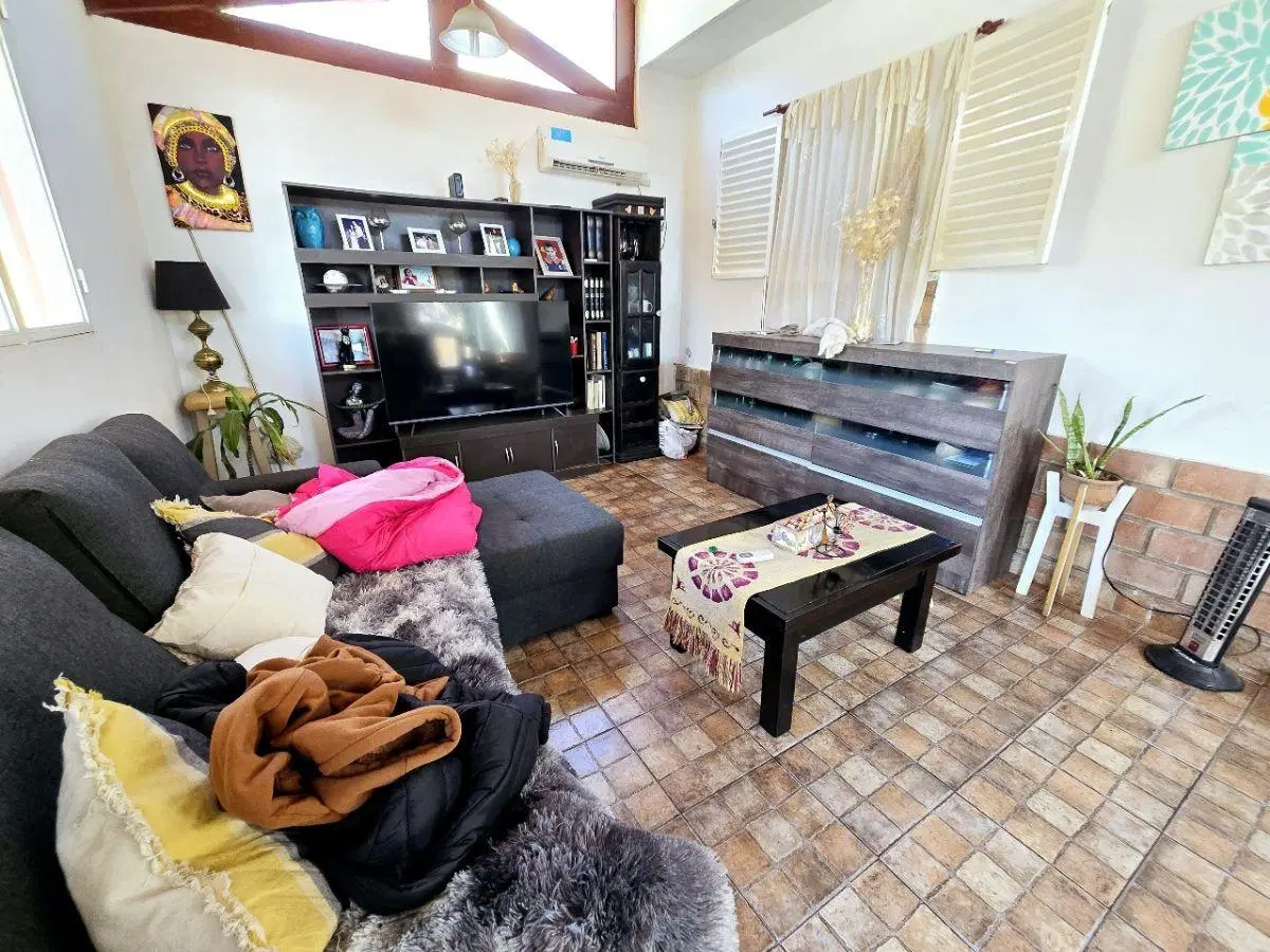 Casa en venta Soy y Rio 2 dormitorios 5