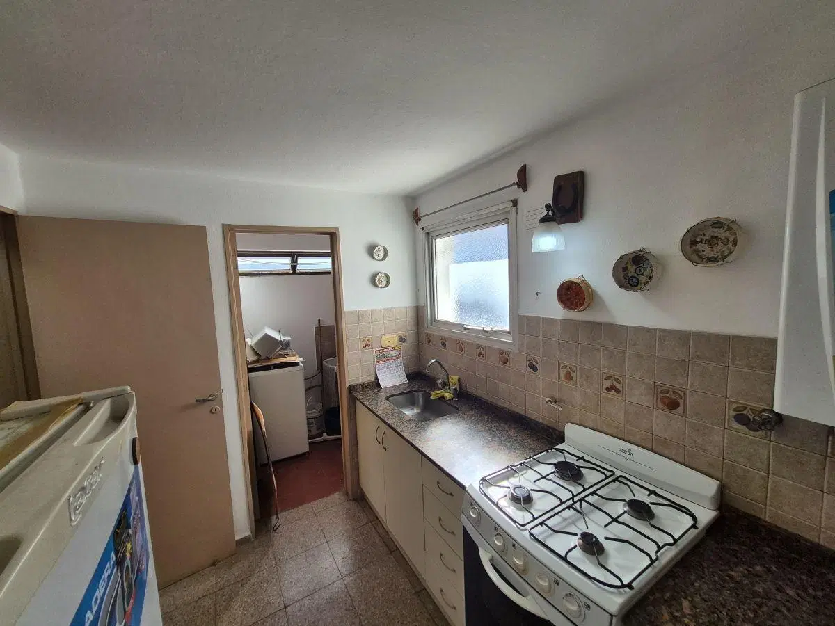 Departamento moniambiente dividido a un dormitorio en venta 8