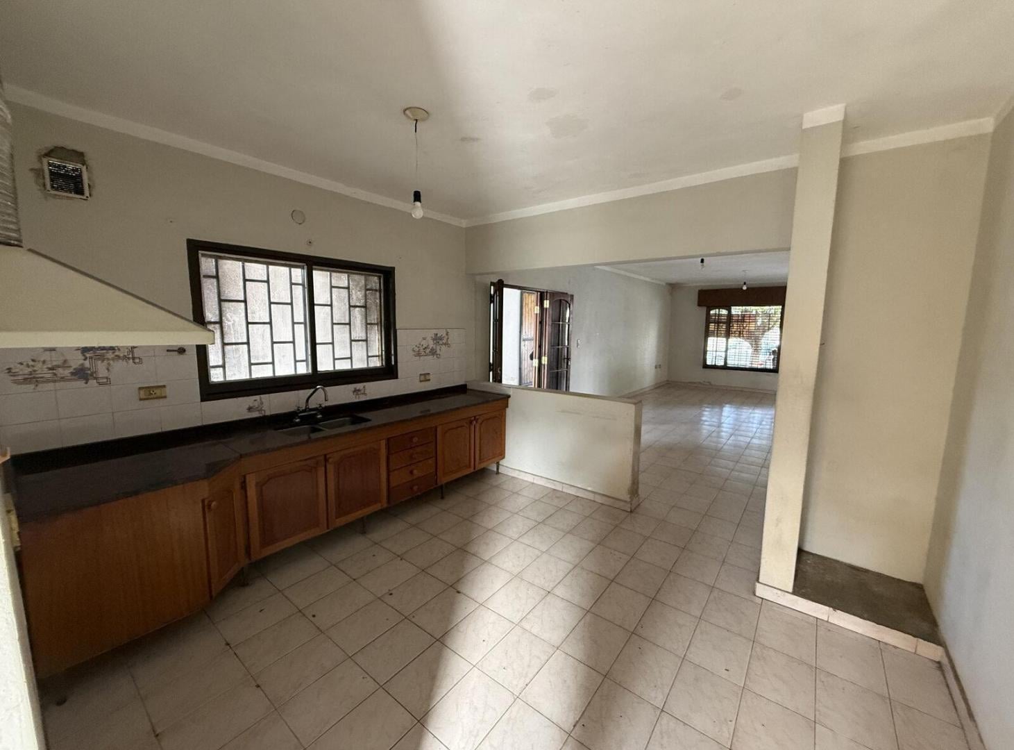 Foto de Galpón + casa de 2 dormitorios en alquiler en Zona Sur, imagen 5