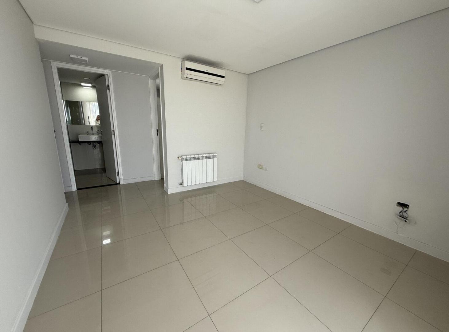 Foto de Departamento de 2 dormitorios en alquiler en Torre Milenica V, imagen 2