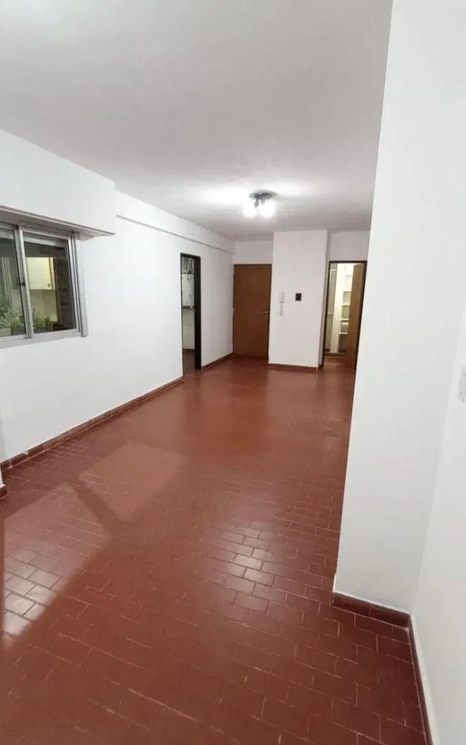 Alquiler 24 meses – Departamento de 3 ambientes en excelente ubicación. 4