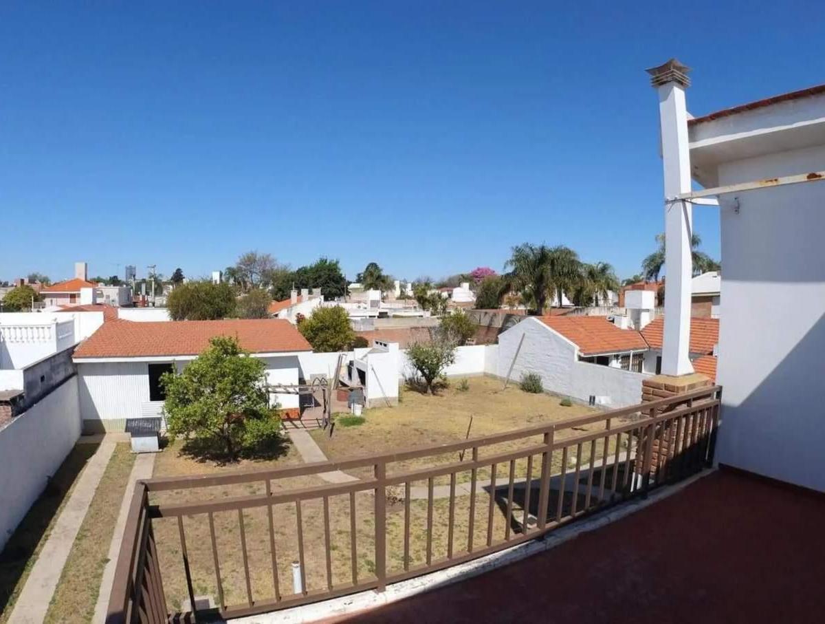 Se Vende Casa 5 Dorm. Zona Norte Cerro de Las Rosas 3