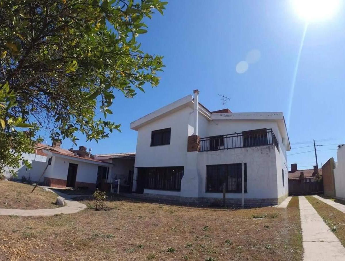 Se Vende Casa 5 Dorm. Zona Norte Cerro de Las Rosas 2