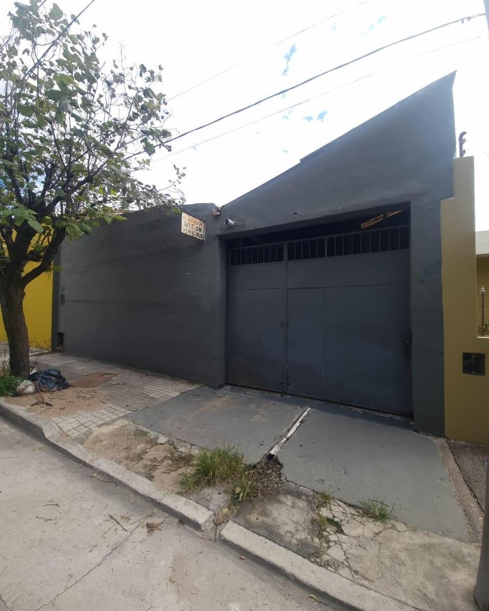 Se Vende Galpón con Posibilidad a Construir Pb2pisos 5