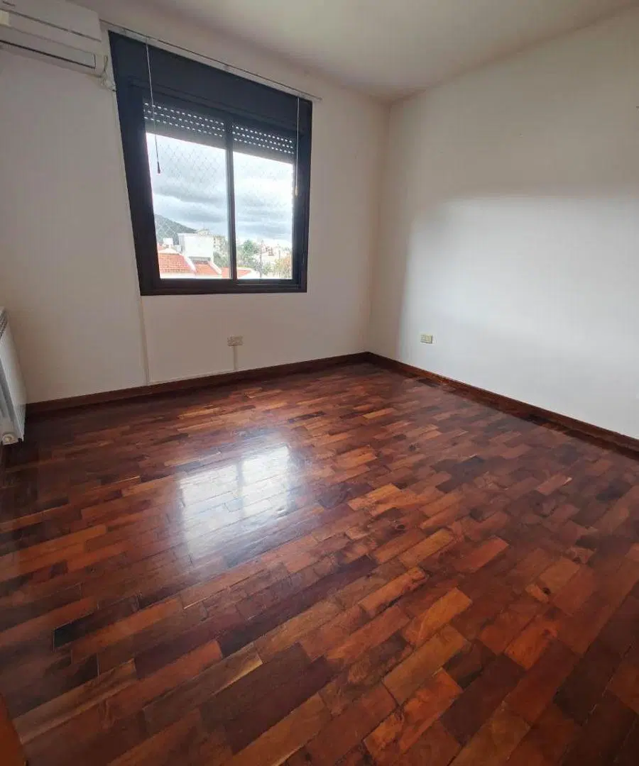 HERMOSO DUPLEX EN VENTA TRES CERRITOS CON 133 M2 TOTALES EN PERFECTO ESTADO LOS ABETOS 64 3