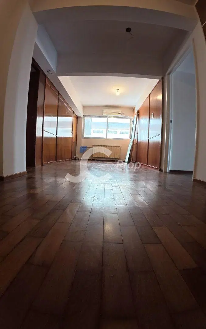 DEPARTAMENTO DE 3 DORMITORIOS 1 EN SUITE CON DEPENDENCIA DE SERVICIO EN DEAN FUNES AL 300 2